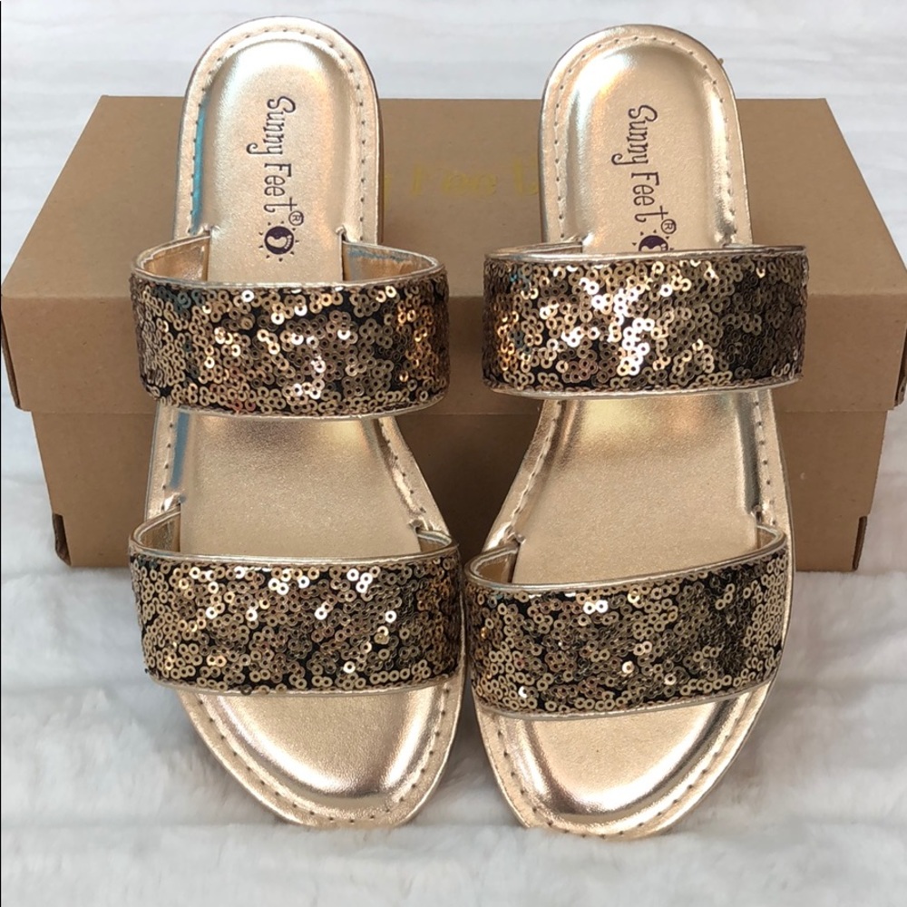 Black & Gold Sequins Sandals - Picture 2 of 3
